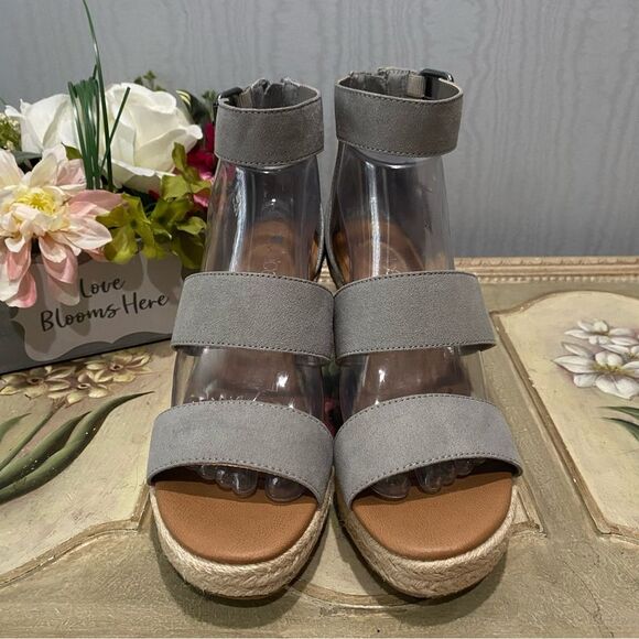 Dolcetta Suze Espadrille Wedges Faux Suede Smoke Gray Back Zip Sz 8 NWT - Picture 7 of 15